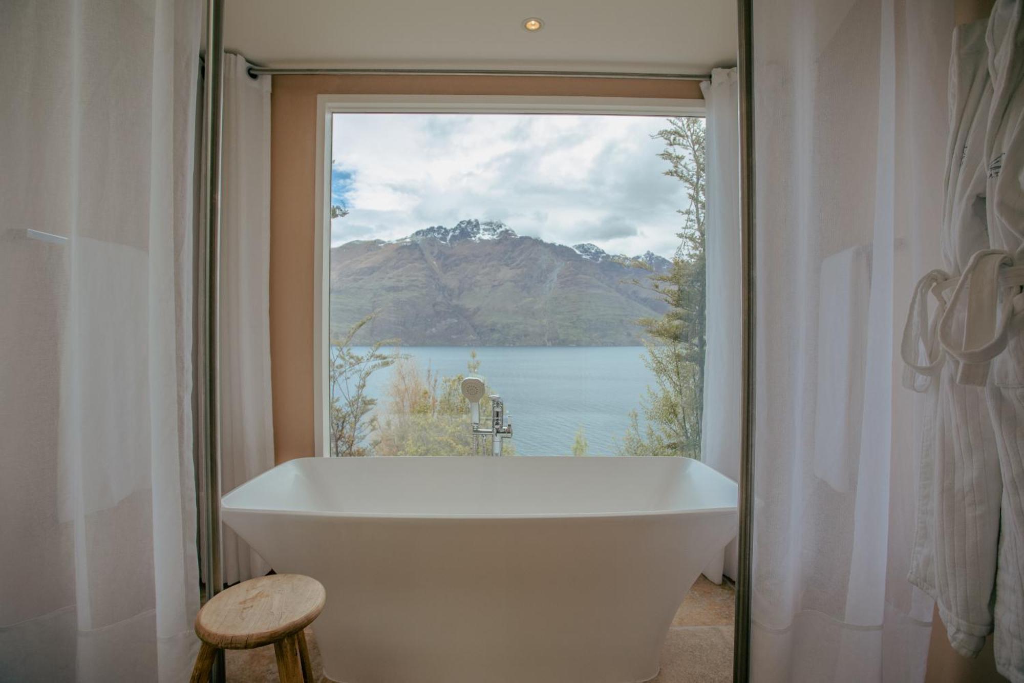 Rosewood Matakauri Hotel Queenstown Exterior photo
