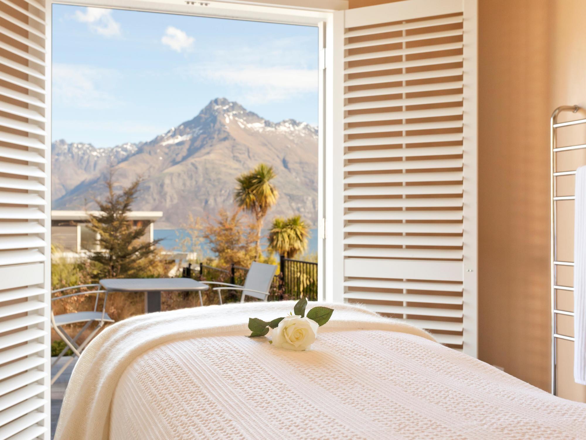 Rosewood Matakauri Hotel Queenstown Exterior photo